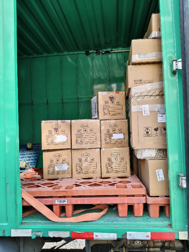 RTO100K1T5 Hall Effect Sensors