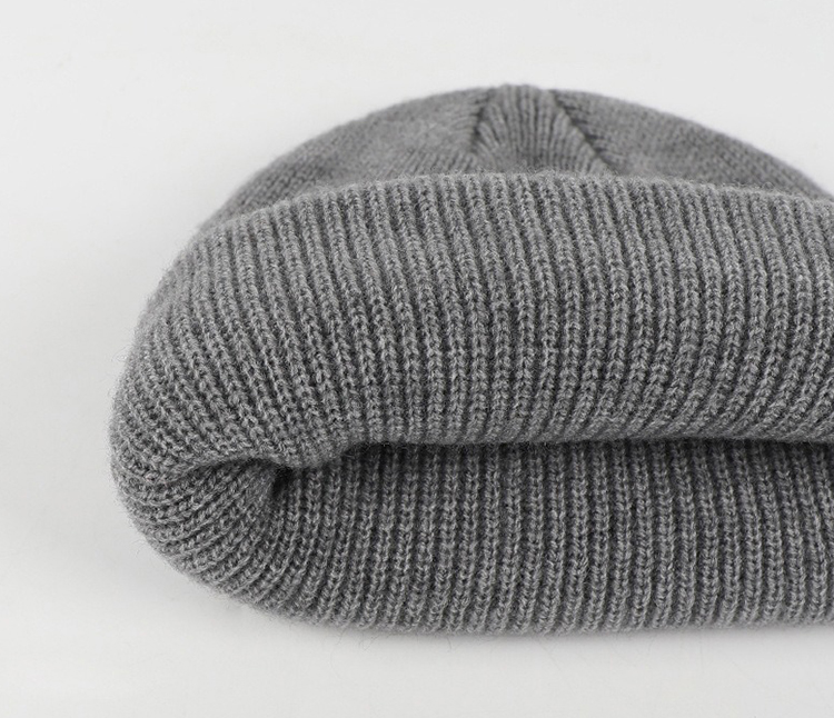 winter woolen cap for men