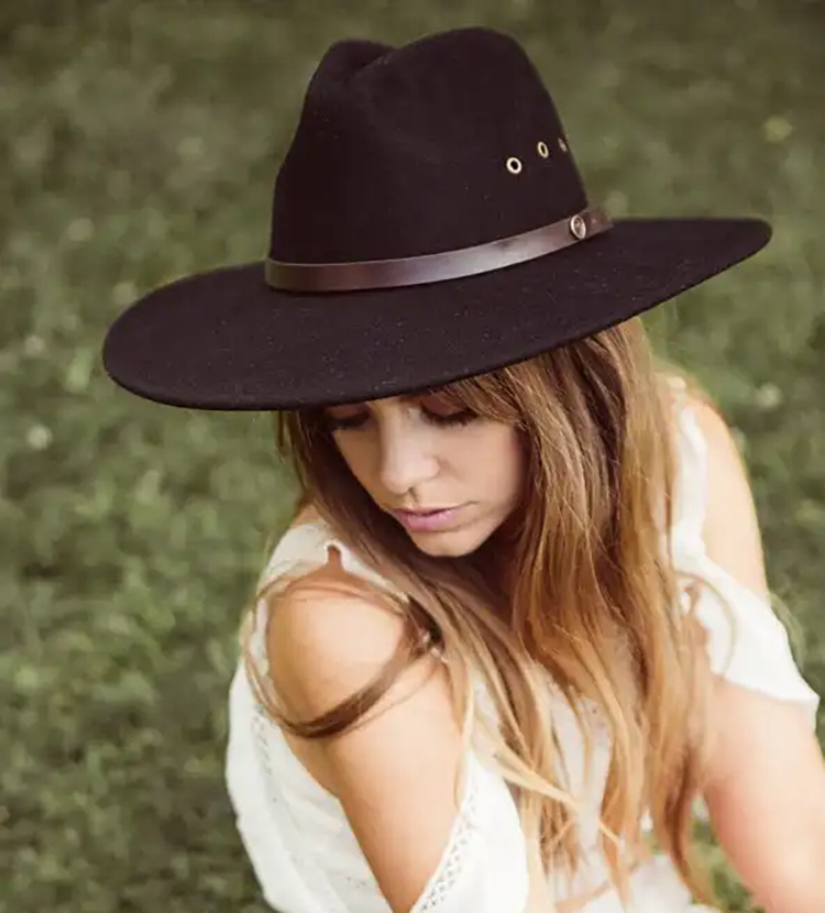 hat