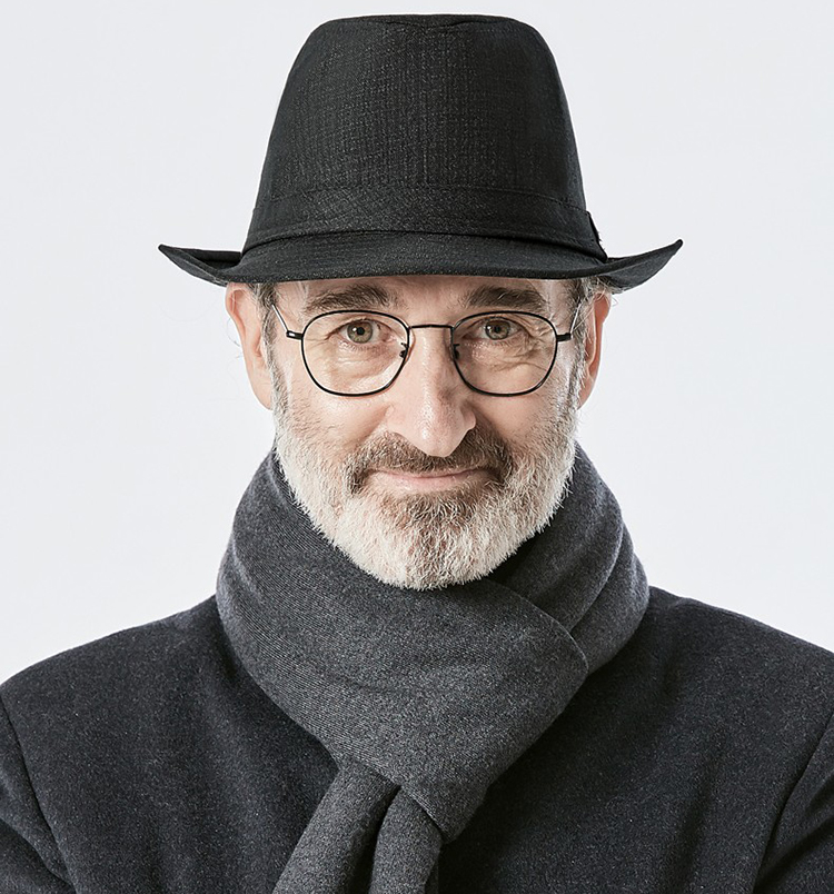 hat