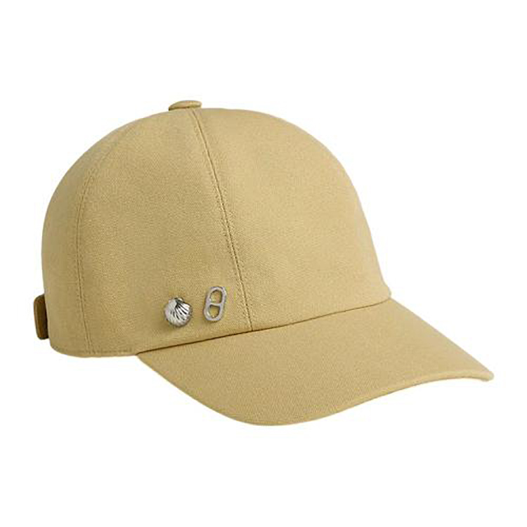 baseball caps