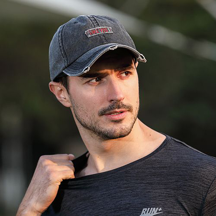 men's baseball cap