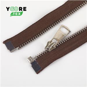 T2T recycled polyester zipper
