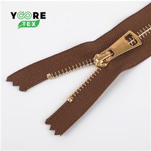 Eco-friendly high-performance zipper