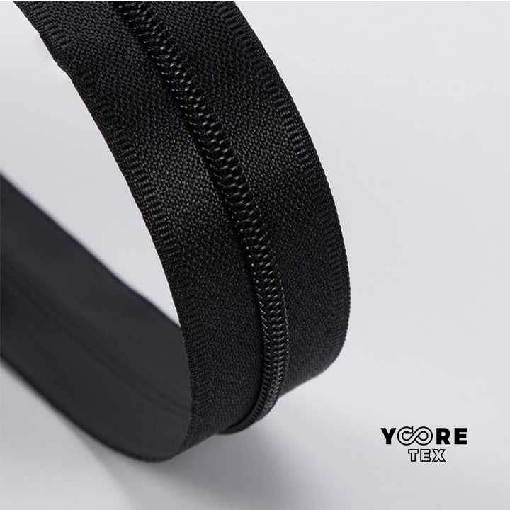 Heavy-duty waterproof zipper