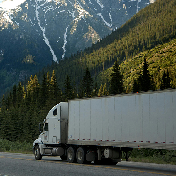 고성능 동력 전달의 새로운 장을 구축하다 고성능 동력 전달의 새로운 장을 구축하다