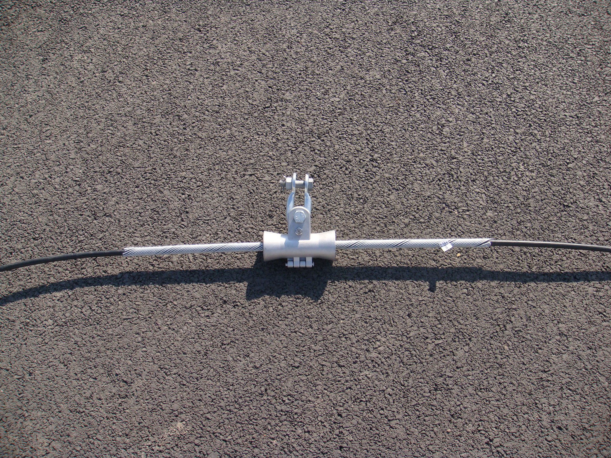 Suspension Clamp for ADSS Fiber Optic Cables