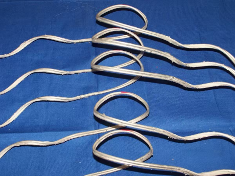 さまざまなアプリケーション要件を満たすデュアルマテリアルバンドルソリューション