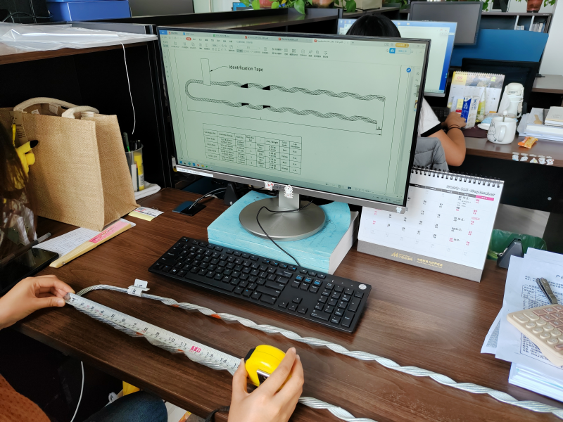 サスペンションクランプの取り付け手順は何ですか?