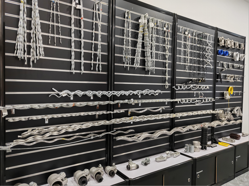 preformed conductor tension clamp