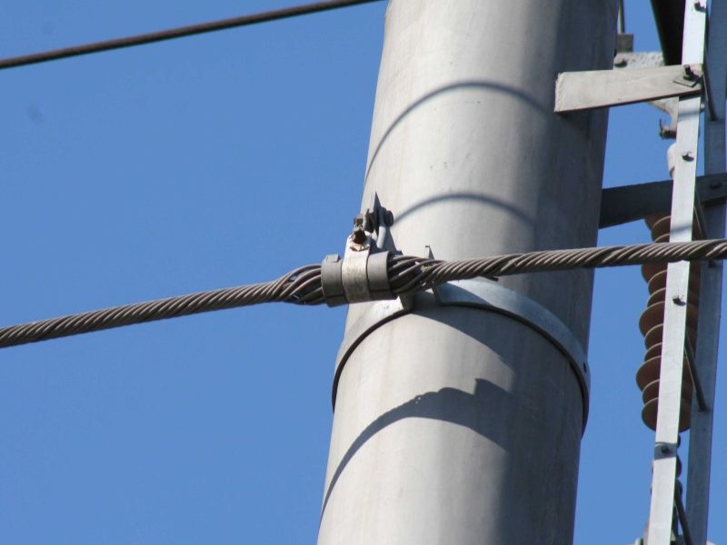 Suspension Clamp for ADSS Fiber Optic Cables