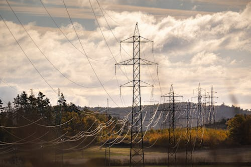 Helical armor rods for overhead line