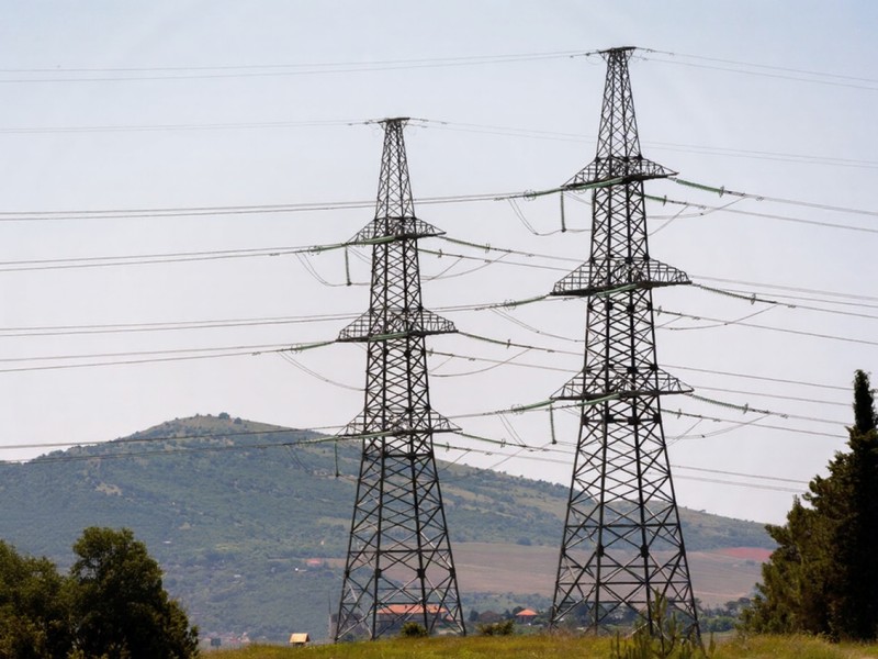 Guia de Instalação da Braçadeira de Suspensão ADSS (Tutorial Passo a Passo)