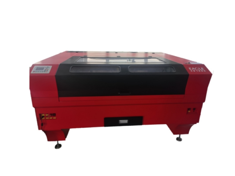 Machine de découpe laser pour tubes CO2 130 W
