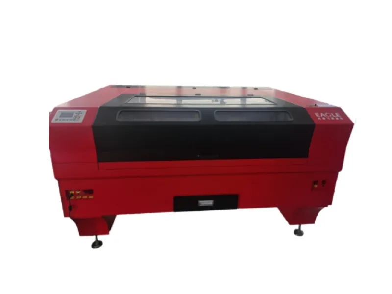 CO2 laser cutting machine