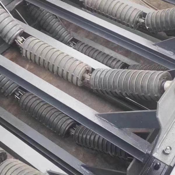 Belt conveyor rollers