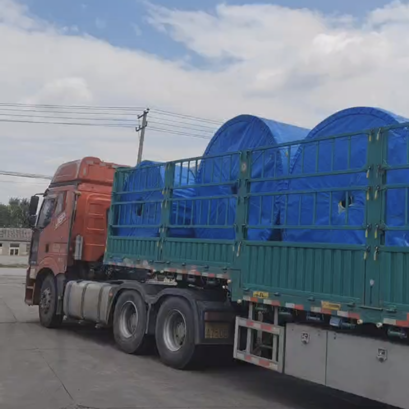 Heavy duty nylon conveyor belt