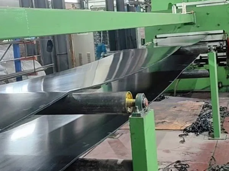 Heat resistant conveyor belt