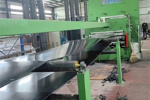 What Should I Do if the Nylon Conveyor Belt Slips? (1)