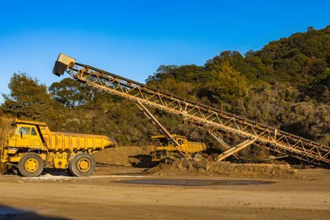 شركة تصنيع سيور النقل في قطاع التعدين لا تتهاون أبداً في المتانة