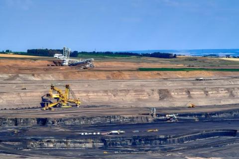 Warum Förderanlagen in Kohlebergwerken überlaufsichere Förderbandplatten benötigen