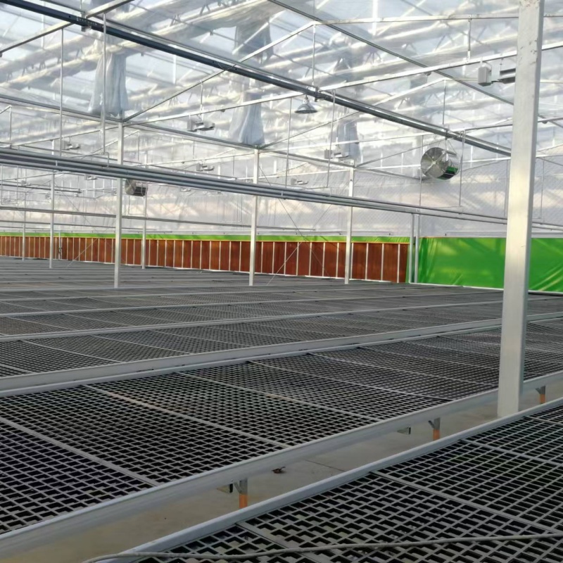 Uses of hydroponic greenhouses