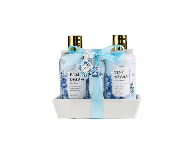 Bathroom Gift Baskets For Beauty With Towels