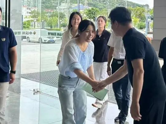 Wang Yinjun, deputy county magistrate of Haiyuan County, Zhongwei City, Ningxia, and his delegation visited Coati for research