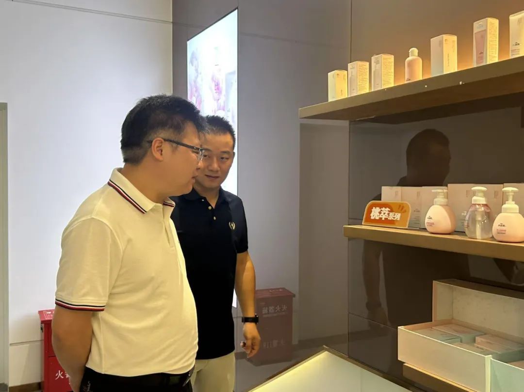 shower gel body lotion