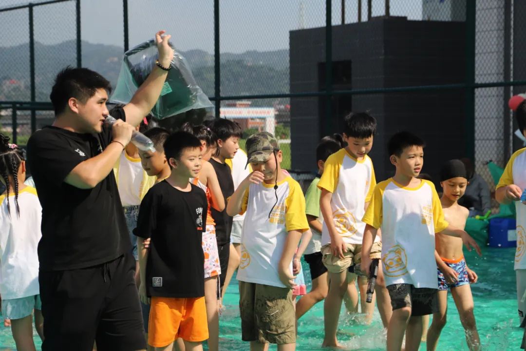 shower gel body lotion