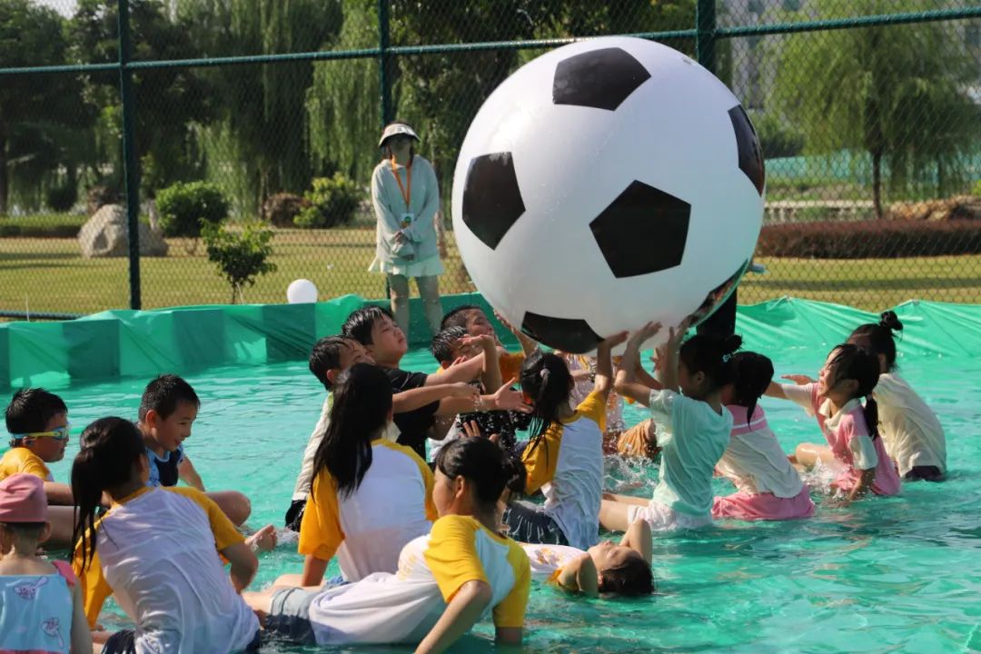 shower gel body lotion