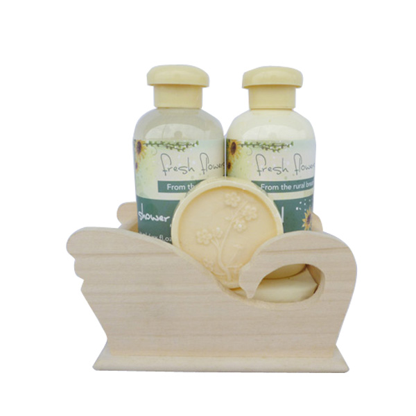 Luxury Aromatherapy Gift Set with Hand Cream and Body Lotion