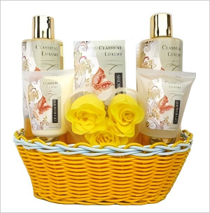 Aloe Vera Body Wash Cruelty Free and Thick Luxury Shower Products