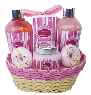 Aloe Vera Body Wash Cruelty Free and Thick Luxury Shower Products