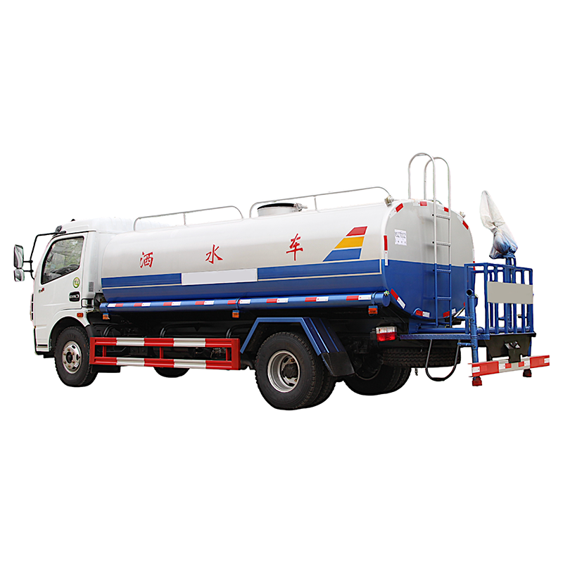 Camion d'arrosage écologique Dongfeng 4X2 7cbm