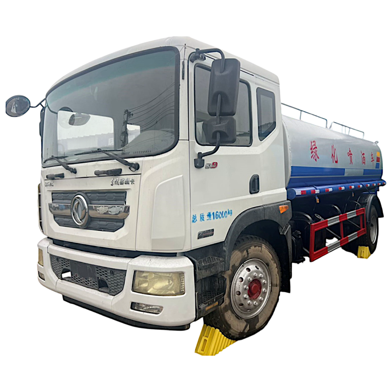 Greening sprinkler truck manufacturer
