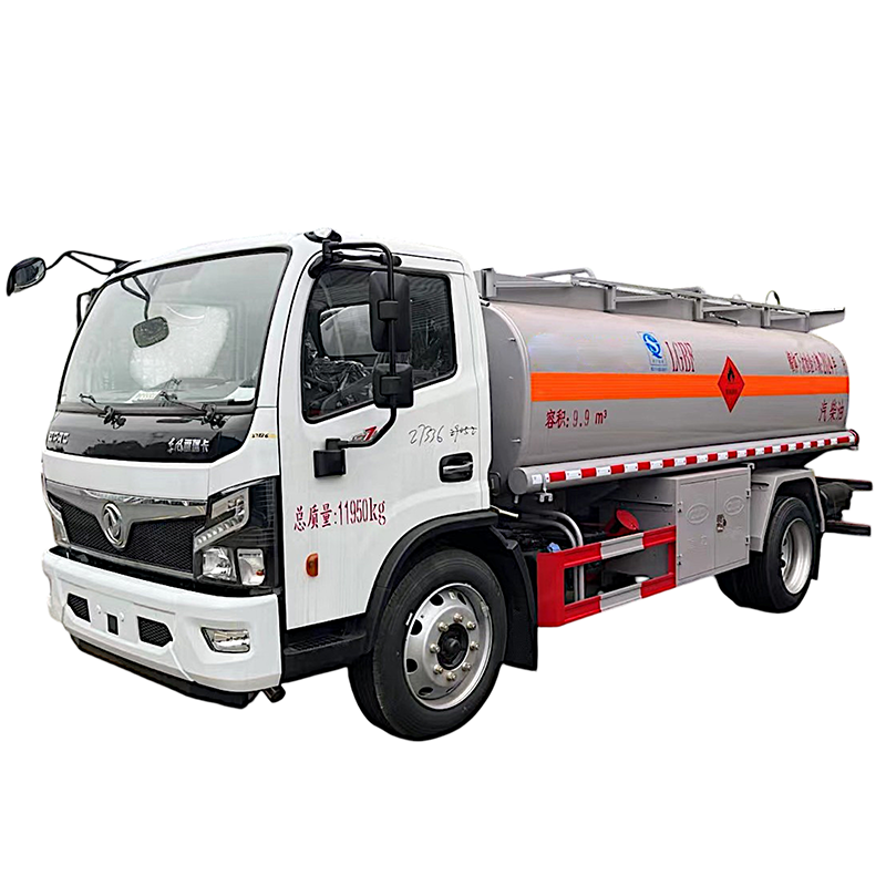 Camion de remplissage d'huile Dongfeng 8cbm en acier