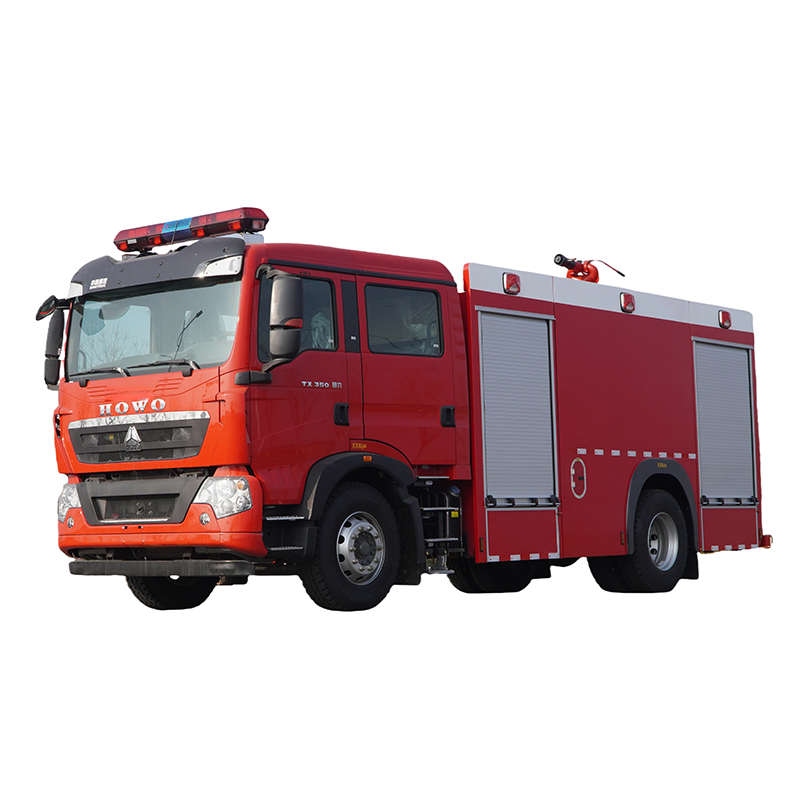 Truk pemadam kebakaran tangki air Sinotruk HOWO 4X2