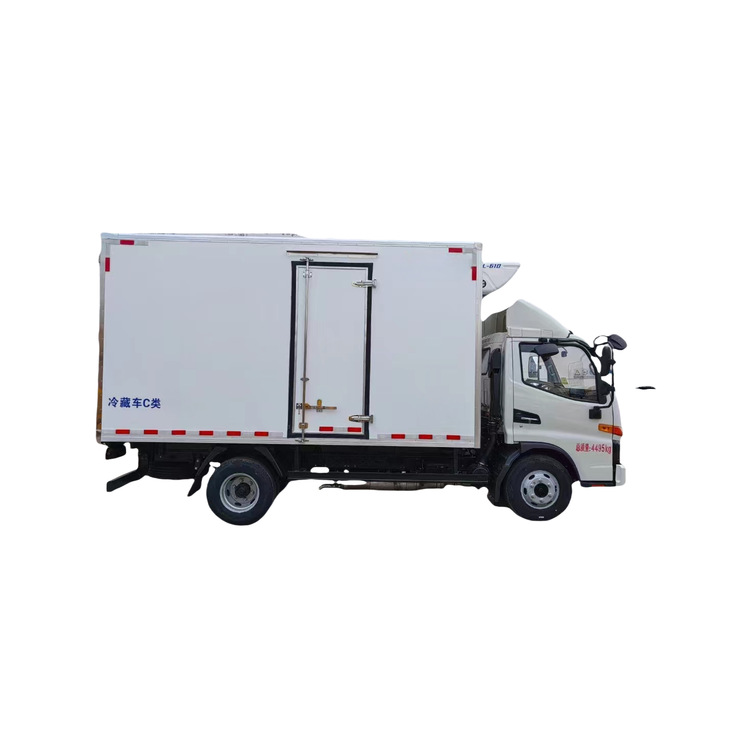 18-cubic-meter refrigerated truck