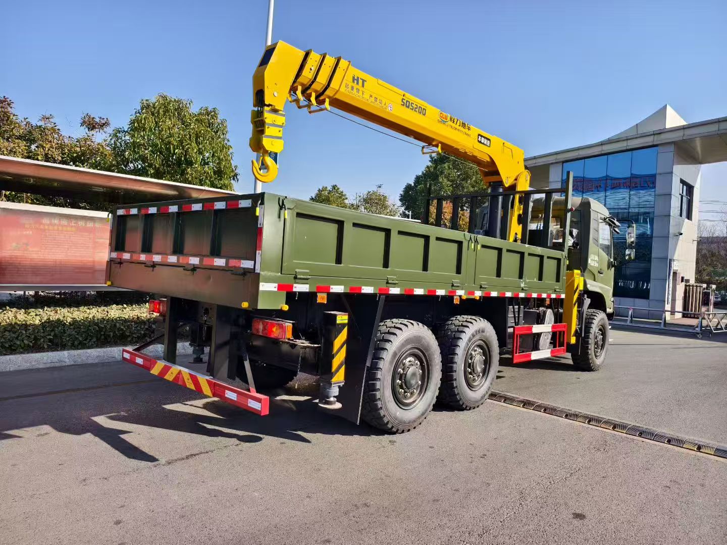 crane truck