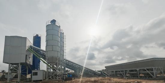 팡위안 HZS120 컨테이너형 콘크리트 배치 플랜트가 아프리카 토고에 성공적으로 설치 및 시운전되었습니다.