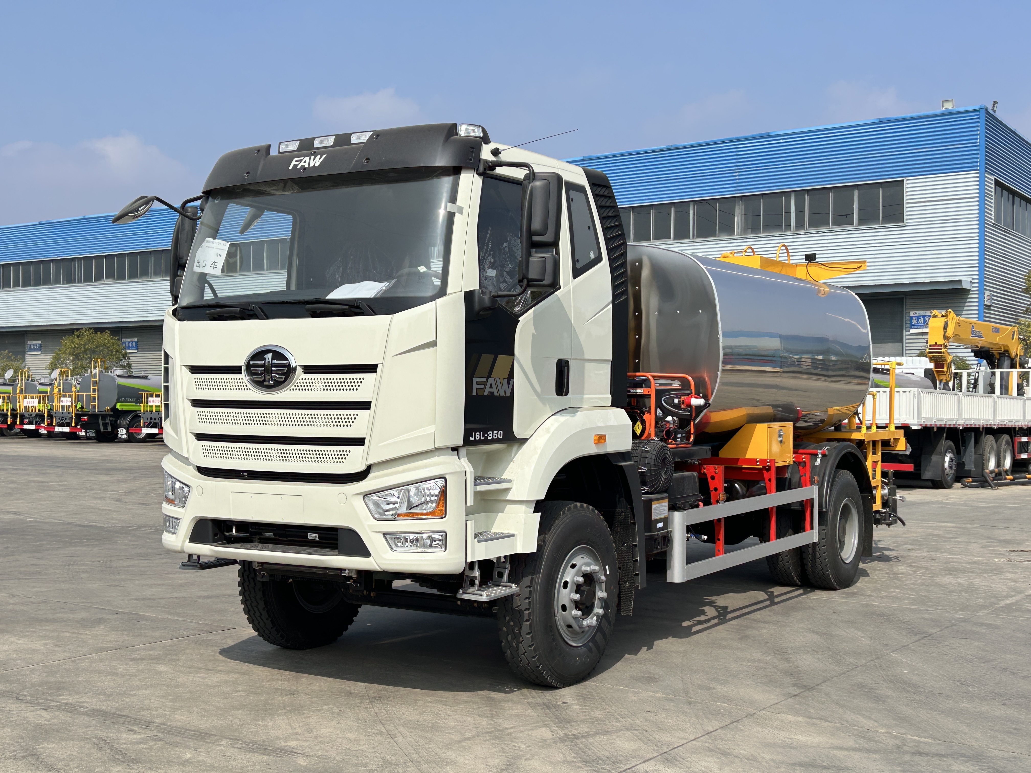 Après avoir franchi la barre des 10 milliards de dollars d'exportations : quel avenir pour les engins de construction chinois ?