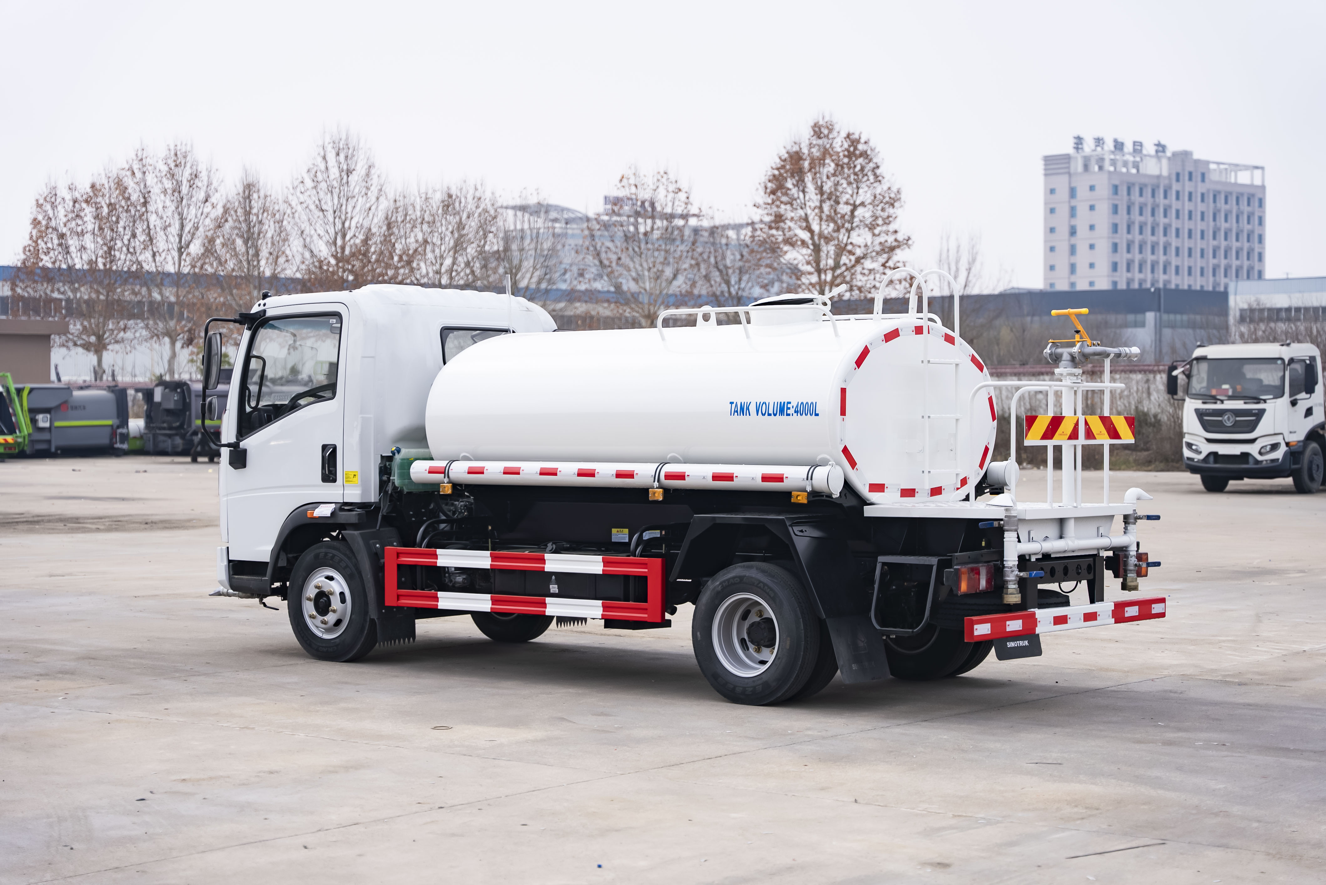water tank truck