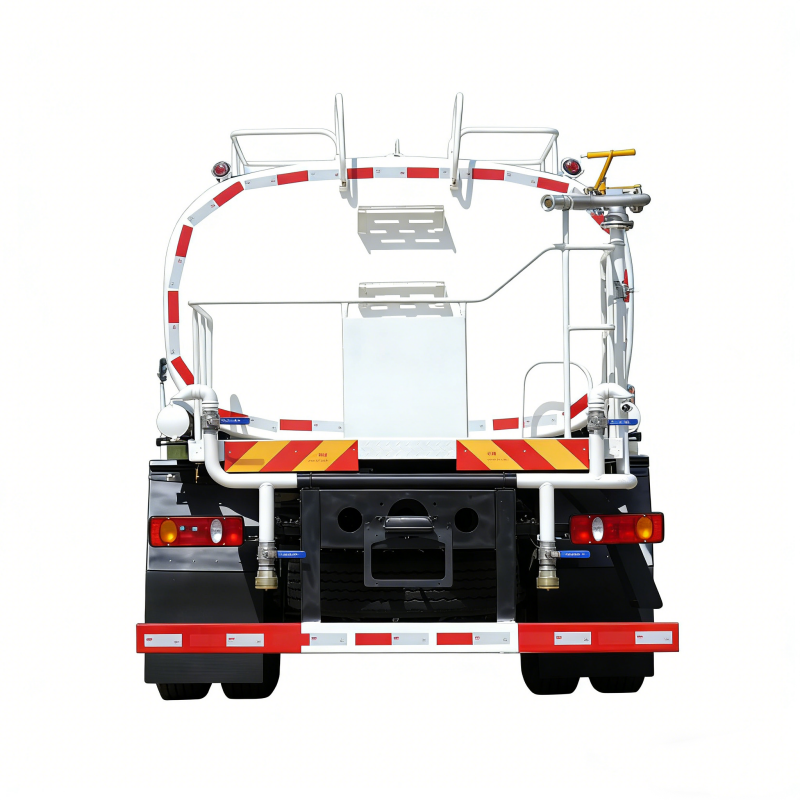 کامیون آب‌پاش دانگ‌فنگ ۴×۲ ۱۲ تنی