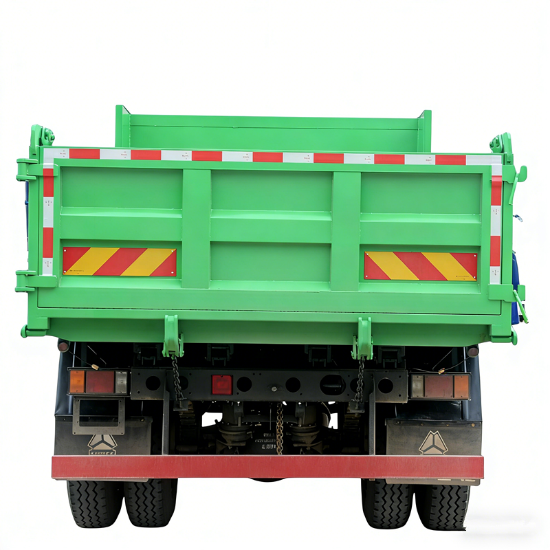 Camions-bennes Sinotruk 4x2 de 5 tonnes avec moteurs de 200 ch et bennes de 3,2 mètres pour la construction urbaine.
