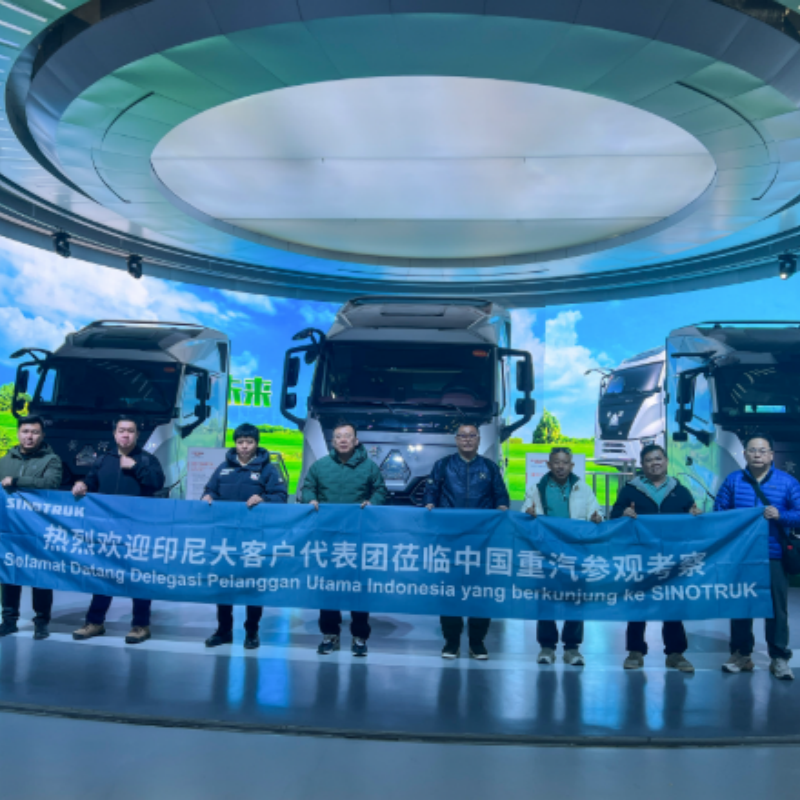 Một khách hàng lớn của Indonesia đã đến thăm Tập đoàn Sinotruk và trao đổi ý kiến, qua đó đạt được thỏa thuận sơ bộ về đơn đặt hàng 500 xe tải.