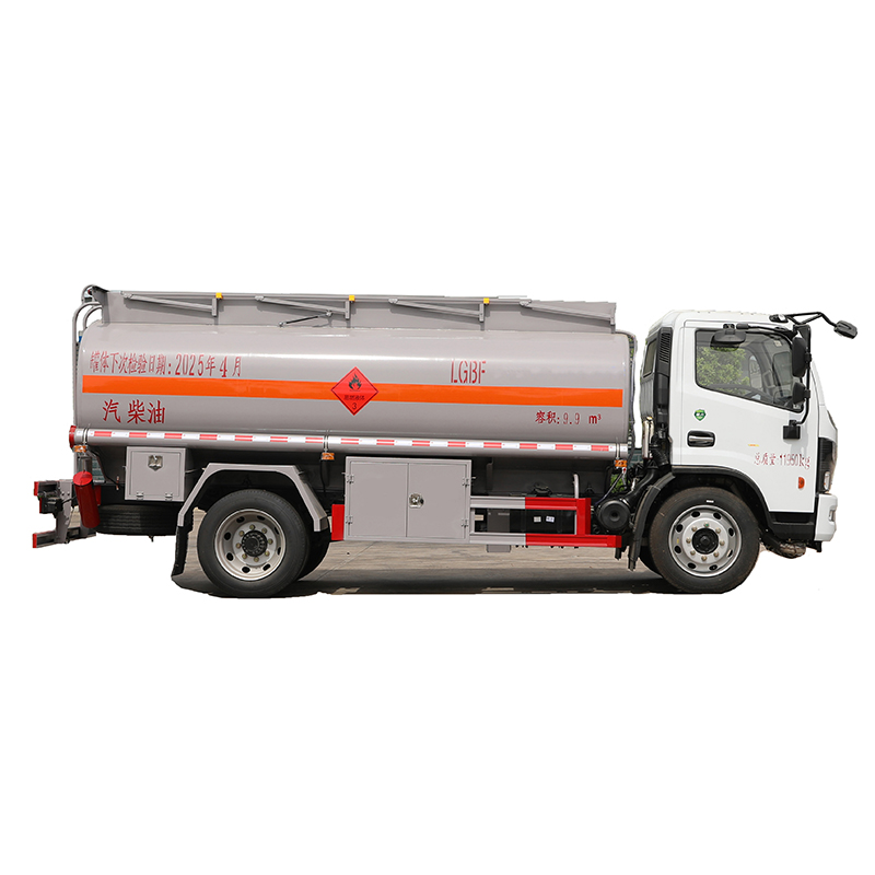 oil tank truck