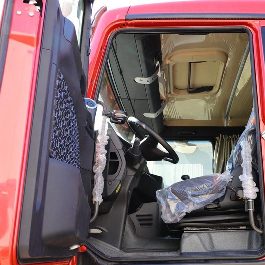 Sinotruck Sitrak 6x4 dump truck