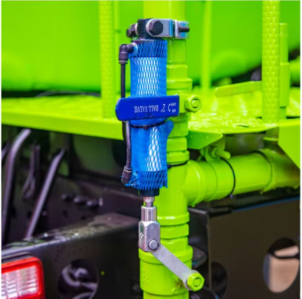 Dongfeng 4x2 water spray truck