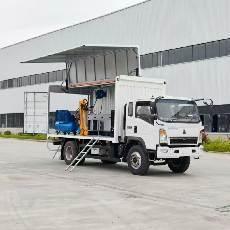 SINOTRUK 4x4 Mobile Workshop Truck: All-in-One Field Service Solution Launched for Global Market